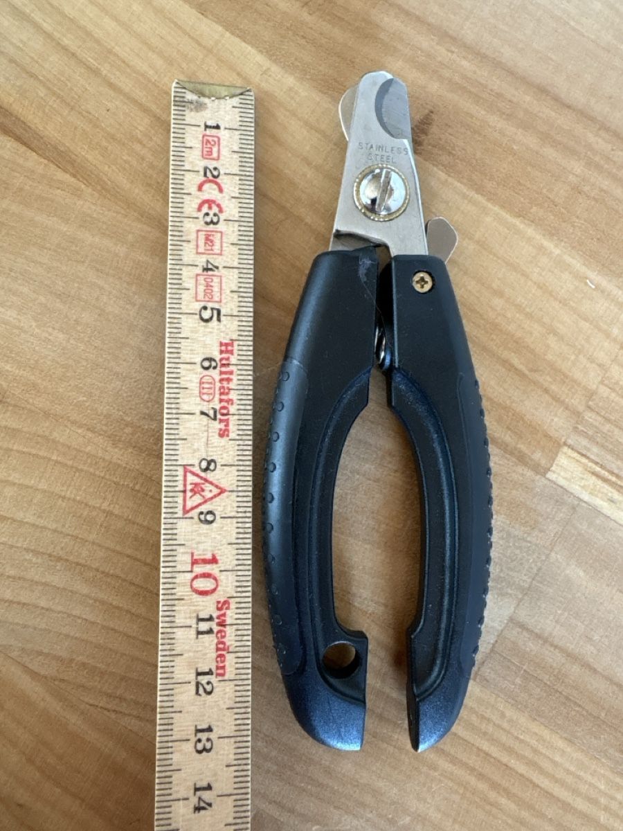 Unghie finte: Tier Nagelscher / Magelklippser – Usato da Rümlang venduto da euqinom16