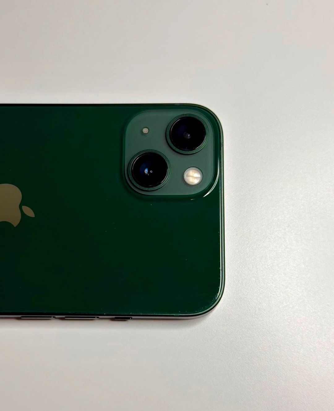 Apple Telefoni cellulari / Smartphones: iPhone 13 (128GB) Akku 97% – Usato da Luzern venduto da Waince786 1