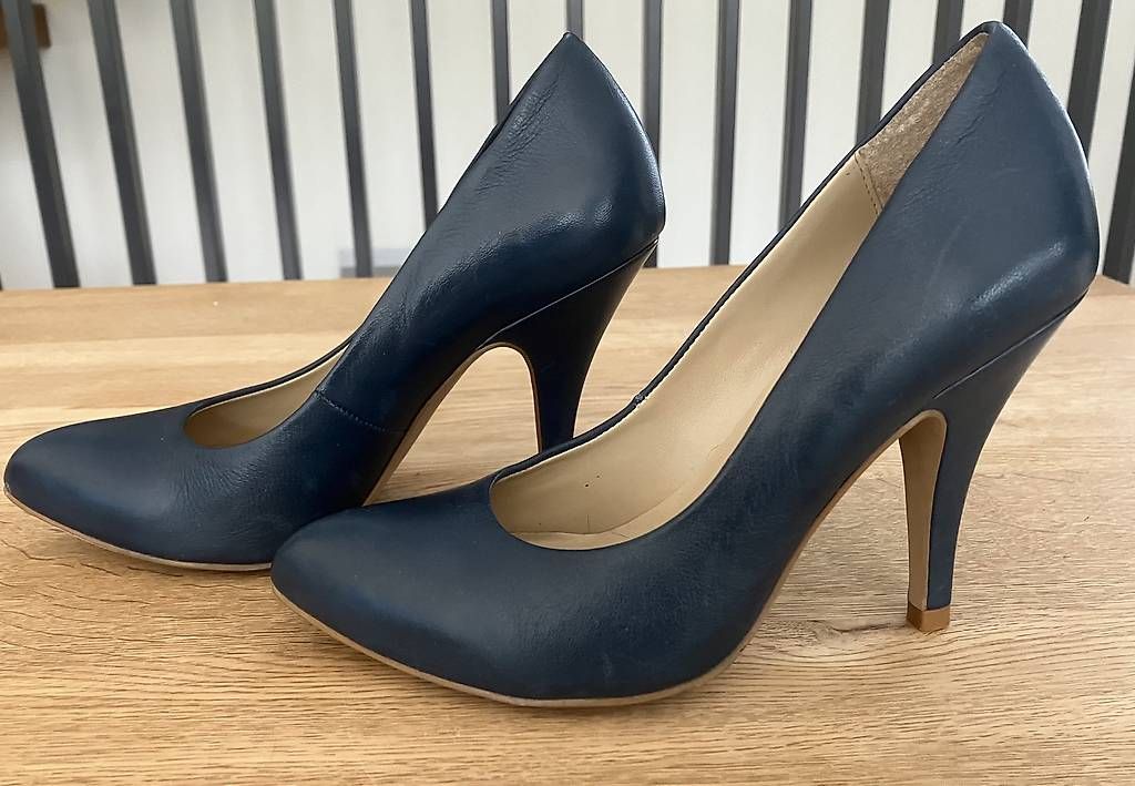 Chaussures femmes: Escarpins San Marina  – D'occasion à Vandoeuvres par ann_lq5h
