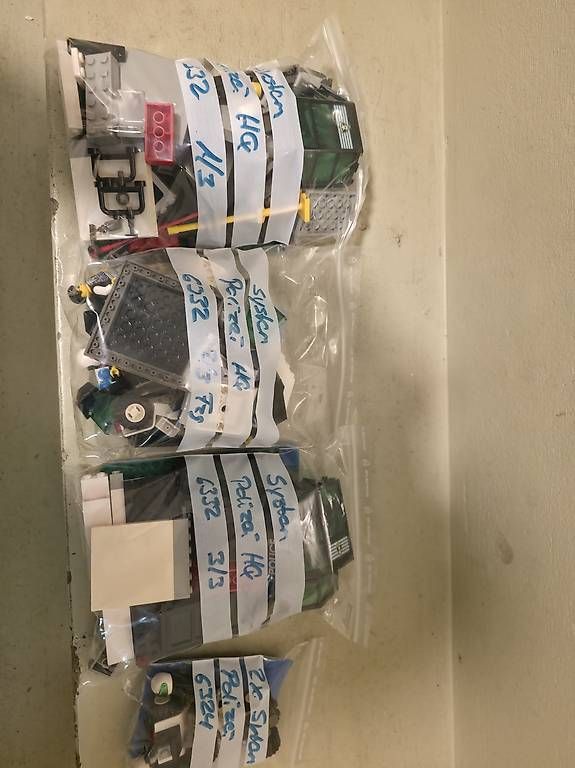 Lego Kit di costruzioni: Lego Polizei 6332 – Usato da Münchwilen TG venduto da ff- 1