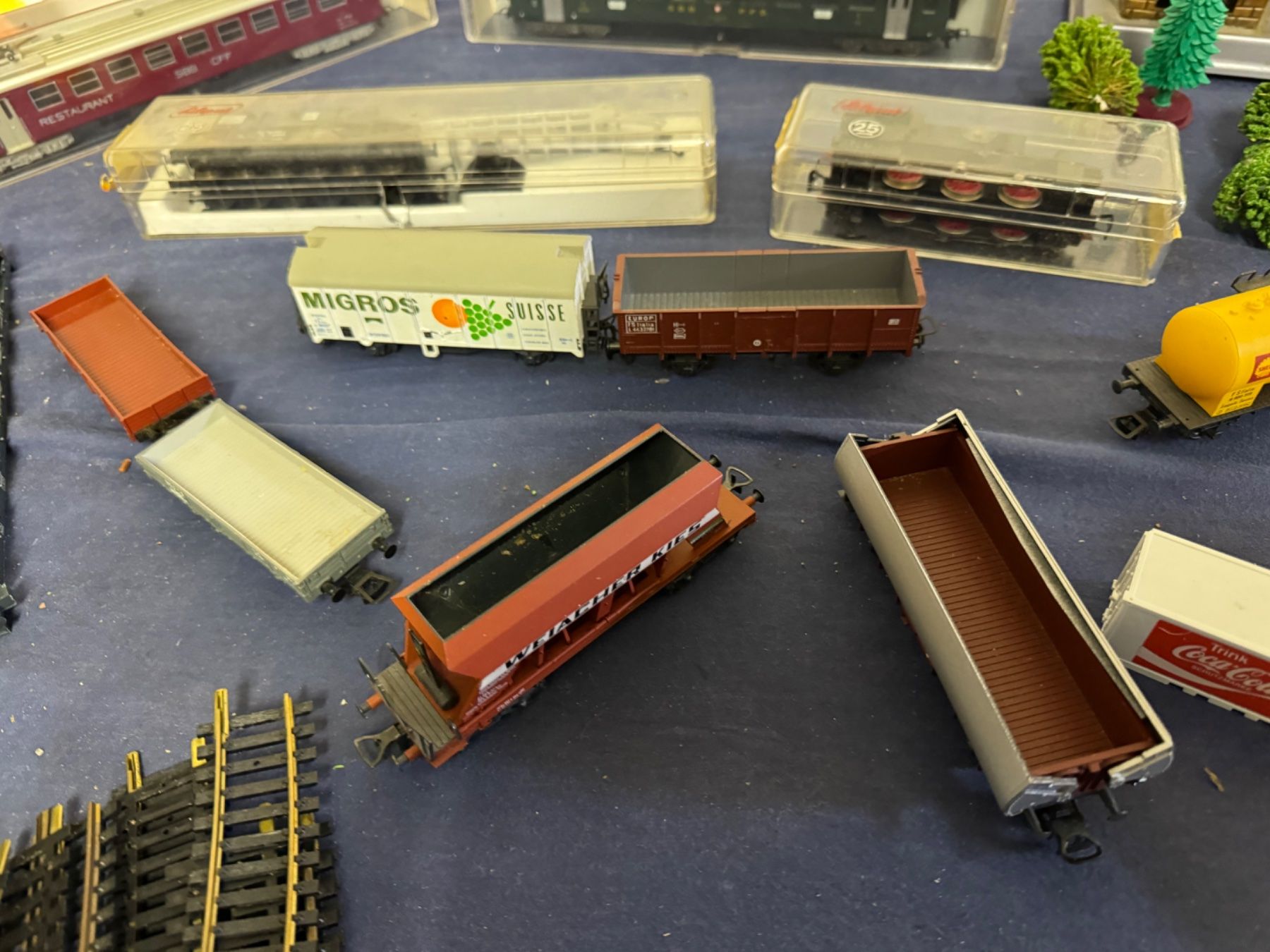 Modelleisenbahnen: Modellbahn Nr 132 – Gebraucht aus Effretikon von  4
