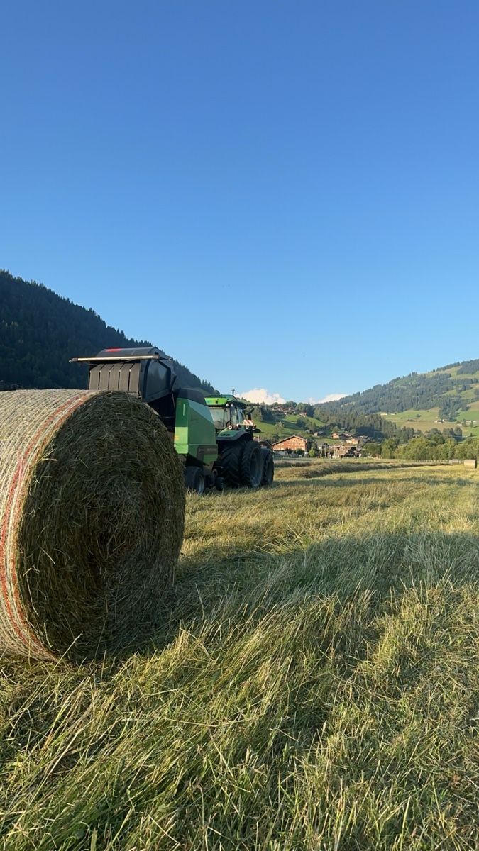 Tutte le macchine: Rundballenpresse – Usato da Gstaad venduto da Deutzk90 2