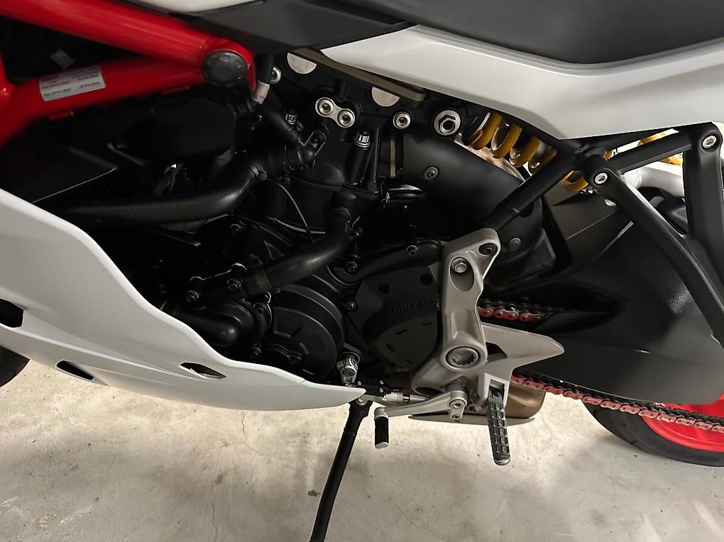 Ducati Strada: DUCATI SUPERSPORT S 939 – Usato da Lamone venduto da matteovanoli 2