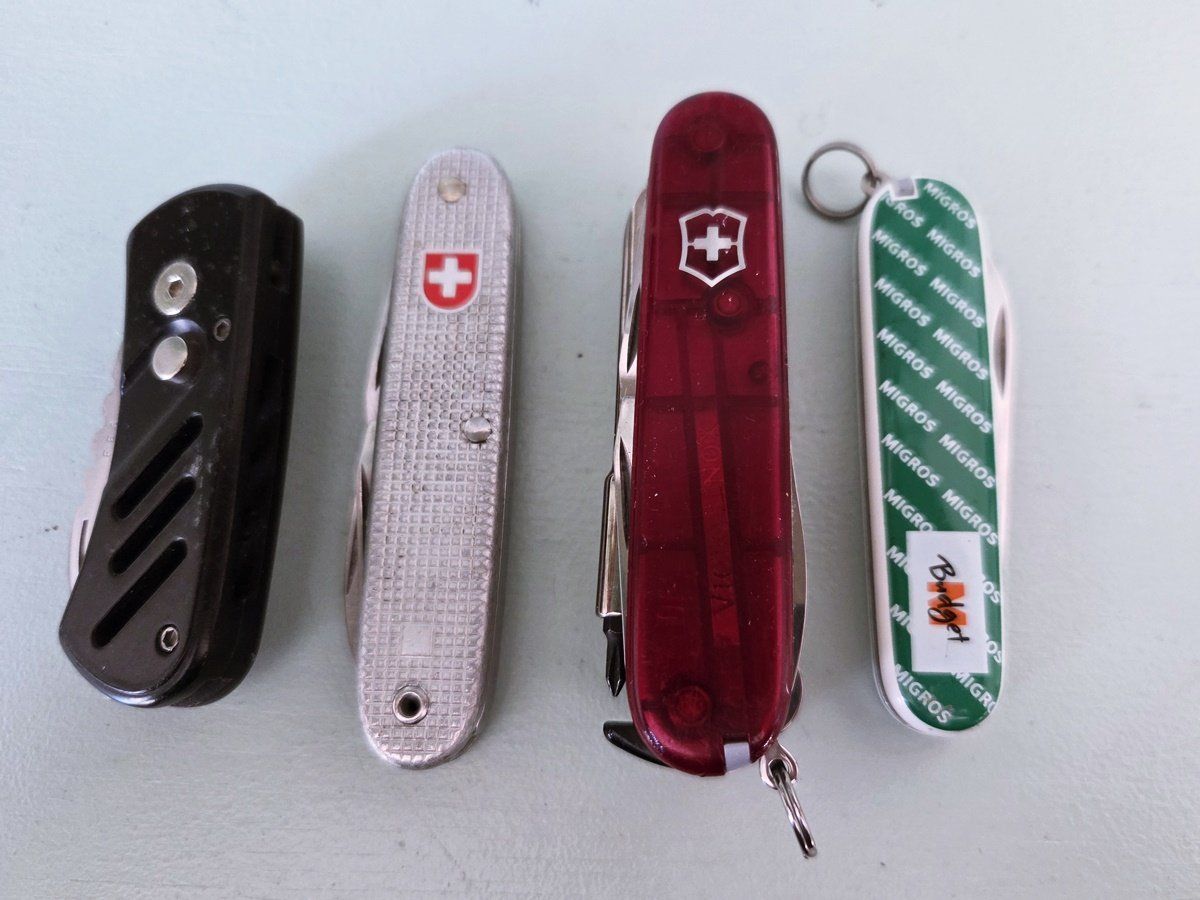 Victorinox Coltelli tascabile: Konvolut - Sackmesser, Klappmesser, Schnappmesser, Cybertool – Usato da wallbach venduto da 88-Melanie 3