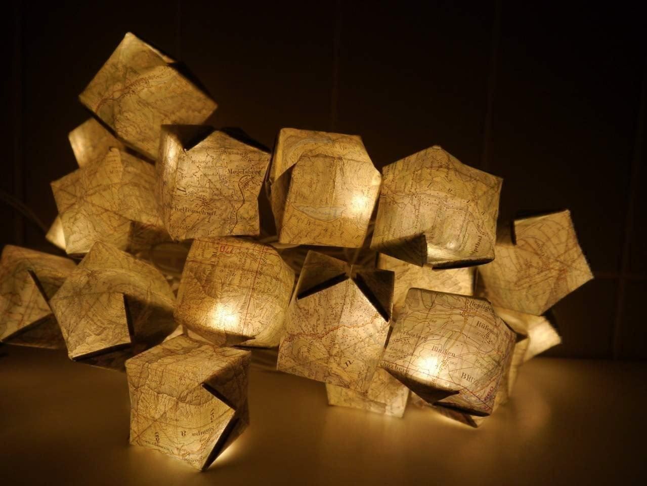 Ghirlande e barre luminose: Lichterkette aus Vintage Wanderkarte – Nuovo e nell'imballaggio originale da Zürich venduto da brifo64 1