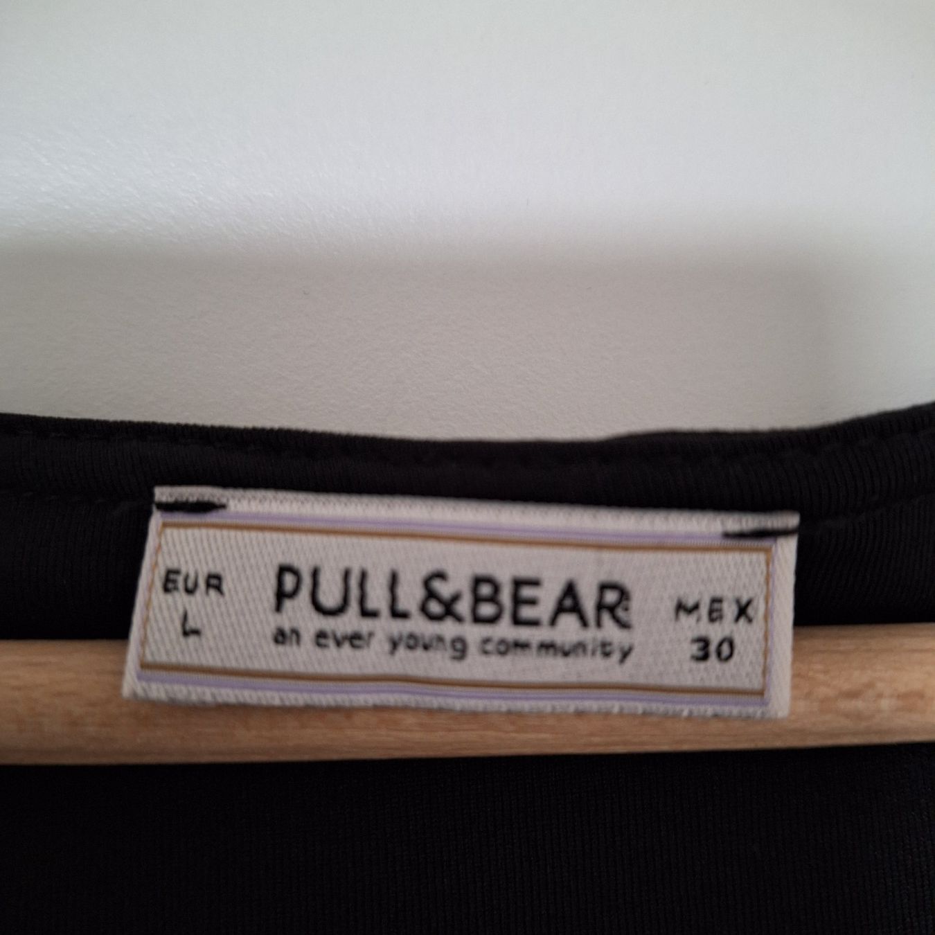 Pull&Bear Vestiti: Pull & Bear Rüschenkleid schwarz Gr. L – Usato da Märstetten venduto da activemember 3