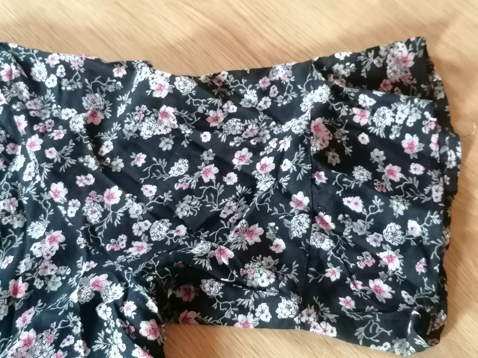 Top: Blouse, top, haut – Nuovo (secondo la descrizione) da Montcherand venduto da petiteoune75 2