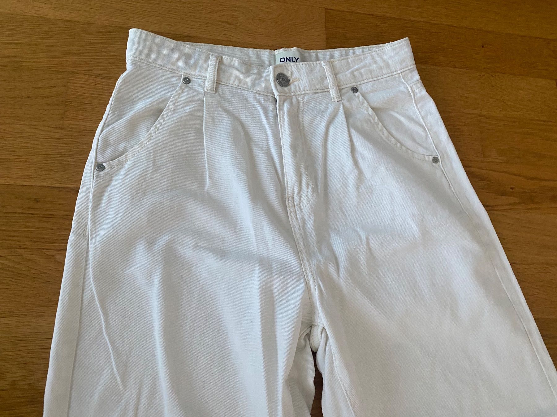 Only Jeans: weisse Jeans ONLY Gr. XS – Usato da Riedholz venduto da lenibeni03 2