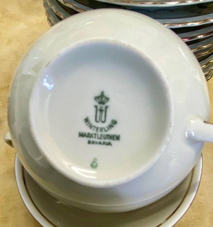 Set di piatti: Winterling Marktleuthen Bavaria 12er Kaffee- Teeservice, Top – Nuovo e nell'imballaggio originale da Zollikon venduto da LouisArmstrong 1