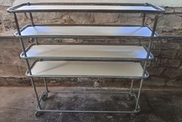 Vintage Industrial Metall Gestell auf Rollen