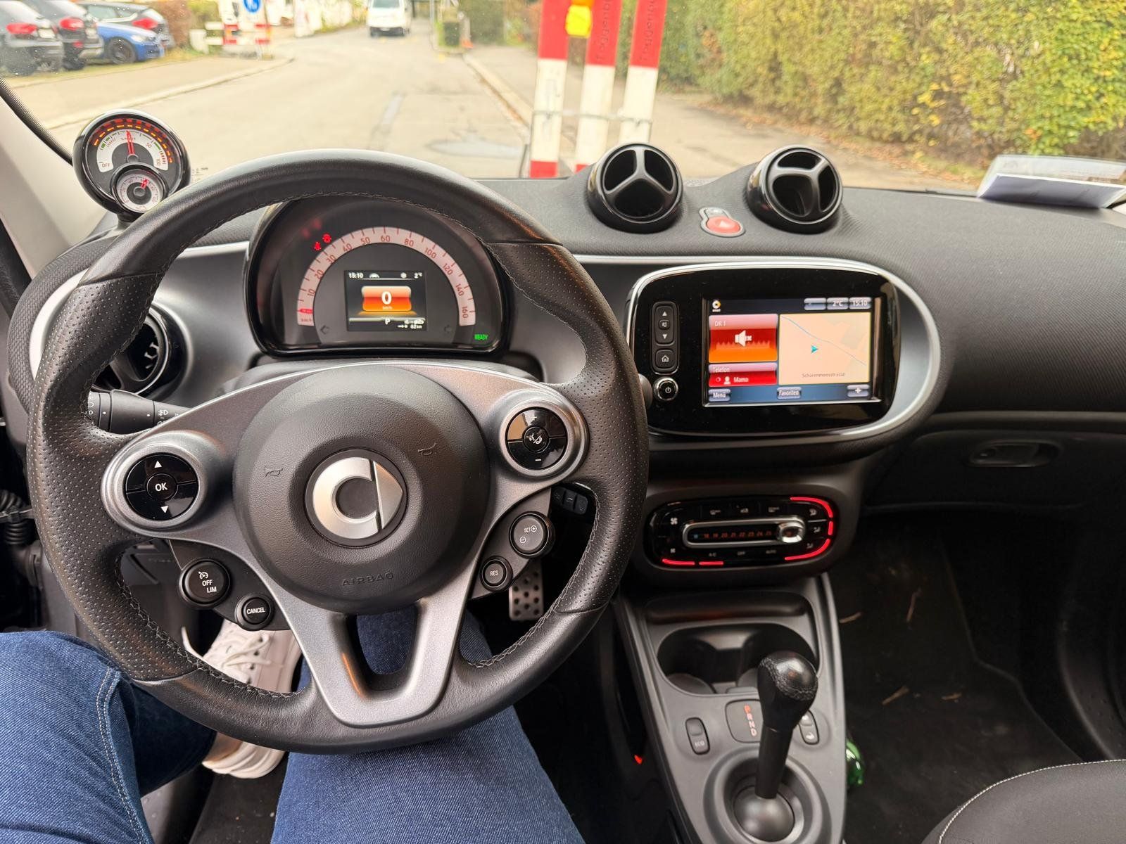 Smart Automobili: Smart EQ forfour 2019 – Usato da Zürich venduto da pla_96ld 8