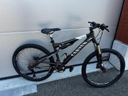 VTT CANYON LRS 26" Shimano Deore. État d'occasion.