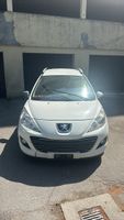 Peugeot 207 sw 1.4 essence 