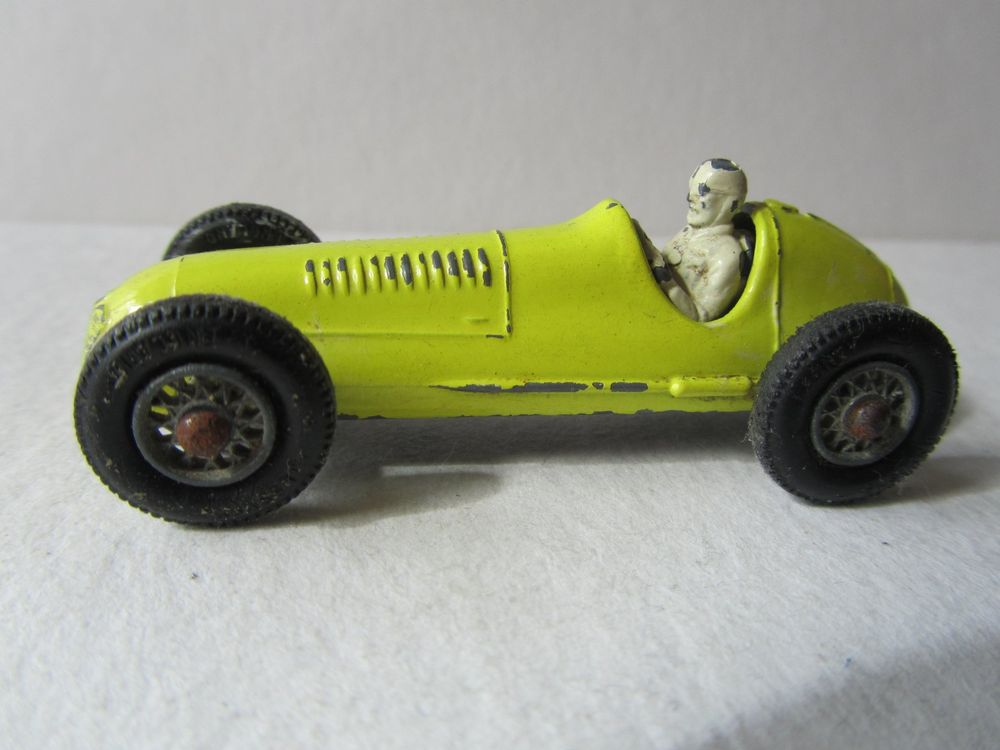 Maserati 4CLT/1948 Lesney Leksaksbil | Köp på Tradera (667599722
