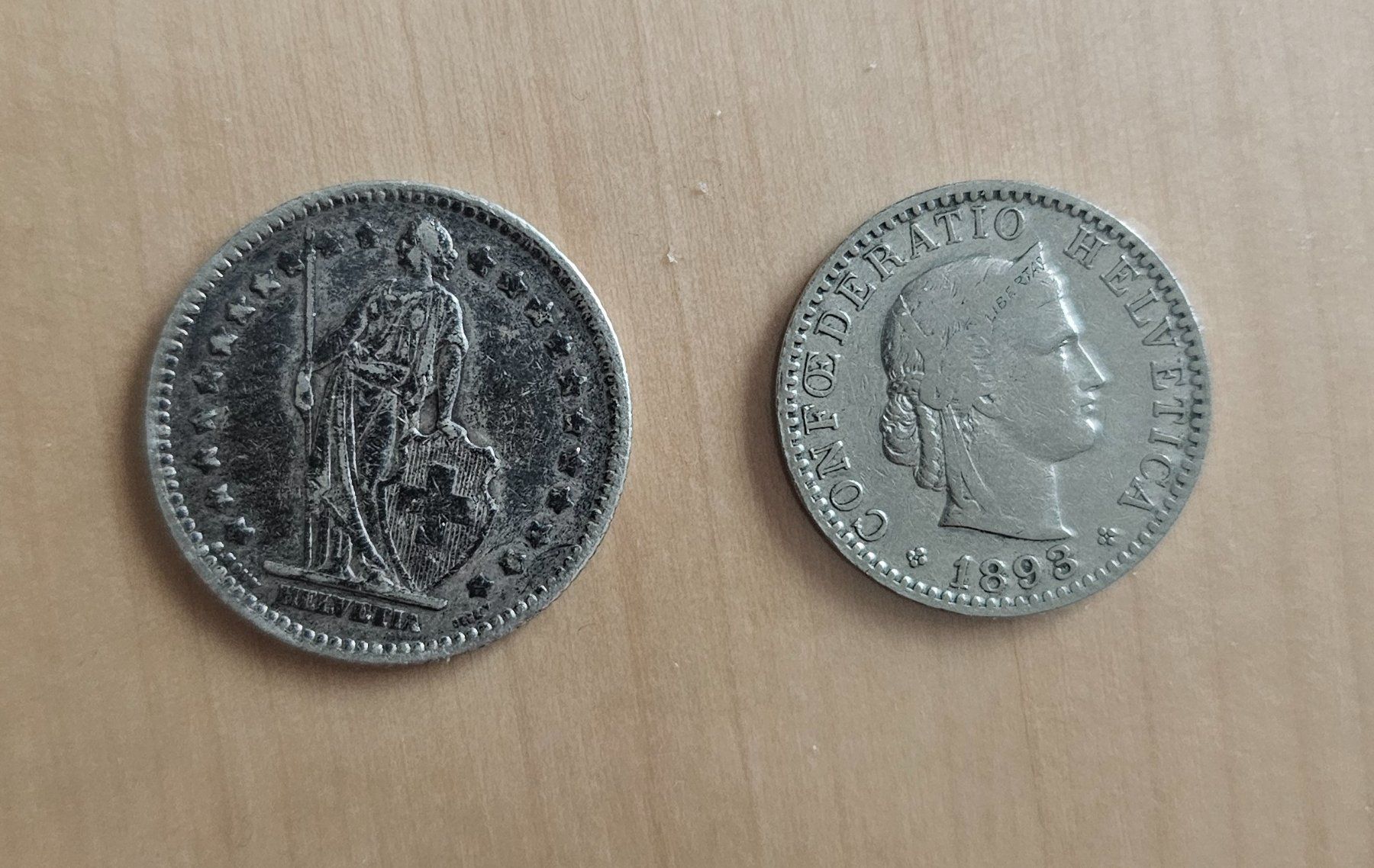 Toutes les monnaies: Pièce de 1.- argent 1928 + 20ct 1893 – D'occasion à Etoy par angi020 1