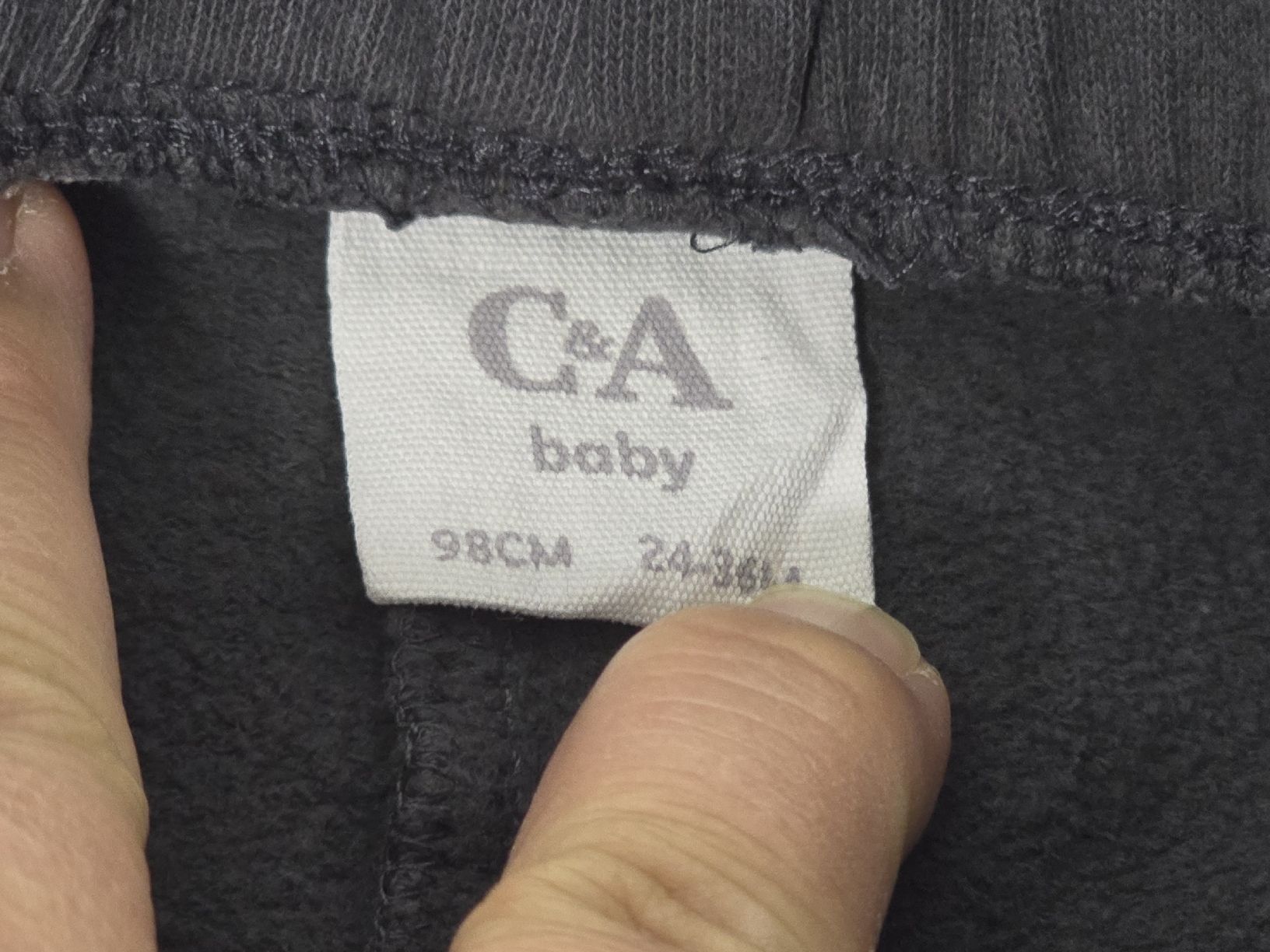 C&A Hosen: C&A Jogginghose Gr. 98 Anthrazit – Gebraucht aus Teufenthal AG von thuzsu 1