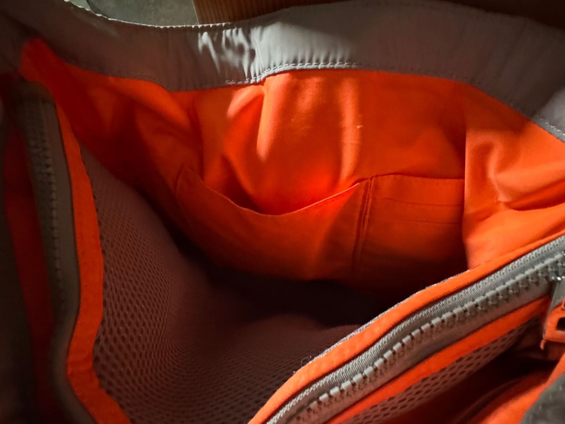 Bogner Sacs femmes: Ultraleichte Bogner Umhängetasche – D'occasion à Oberrohrdorf par maggys15 5