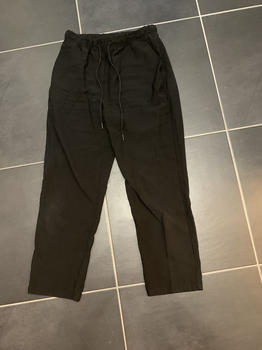 Mango Pantaloni: MNG Hose Schwarz Gr. S – Usato da Sevelen venduto da mar_gq8k