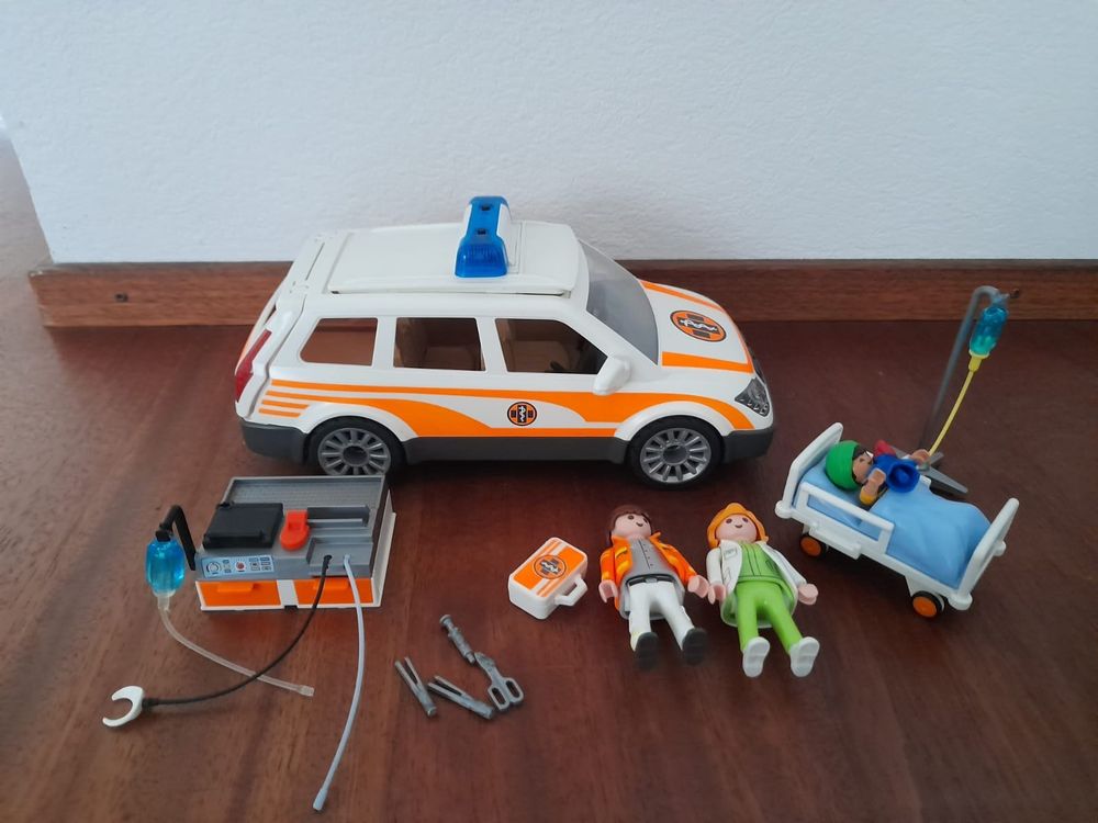 Auto Notarzt Set Playmobil Kaufen auf Ricardo