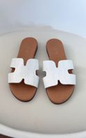 Sandalen weiss Kroko-Optik Grösse 36