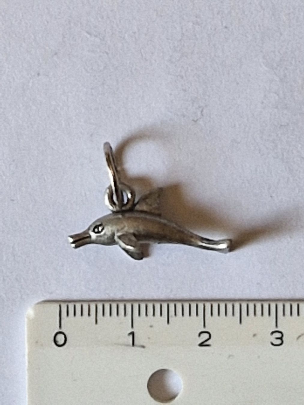 Ciondoli: Delfin-Anhänger – Usato da Nänikon venduto da kriki 1