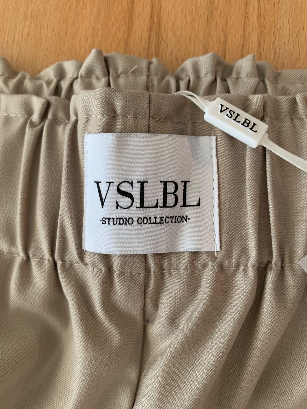 Pantaloni: Stoffhose von VSLBL – Nuovo (secondo la descrizione) da Enggistein venduto da THE-IGOR 1
