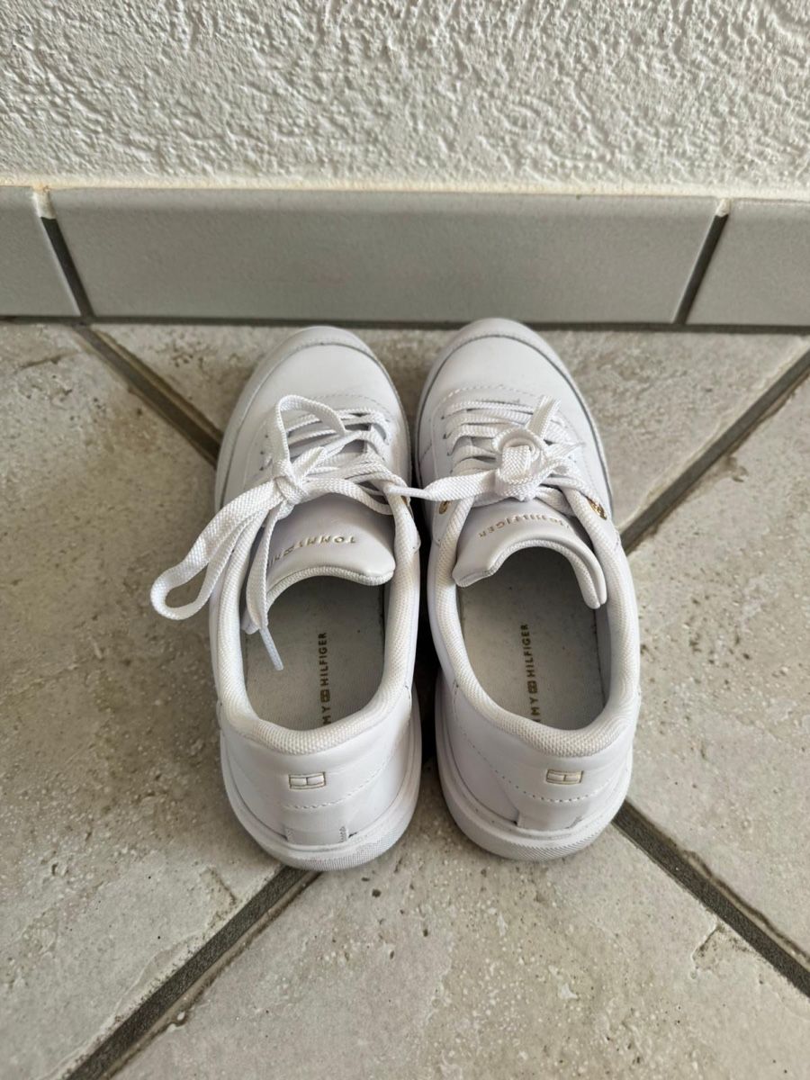 Tommy Hilfiger Scarpe da donna: Sneaker donna taglia 37 Tommy Hilfiger – Usato da Binningen venduto da julioskij 1