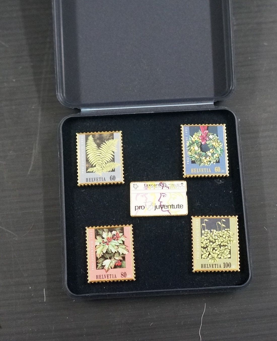 Tutti i francobolli: Pro Juventute Briefmarken Pins – Usato da Basel venduto da bk_brockibasel 3