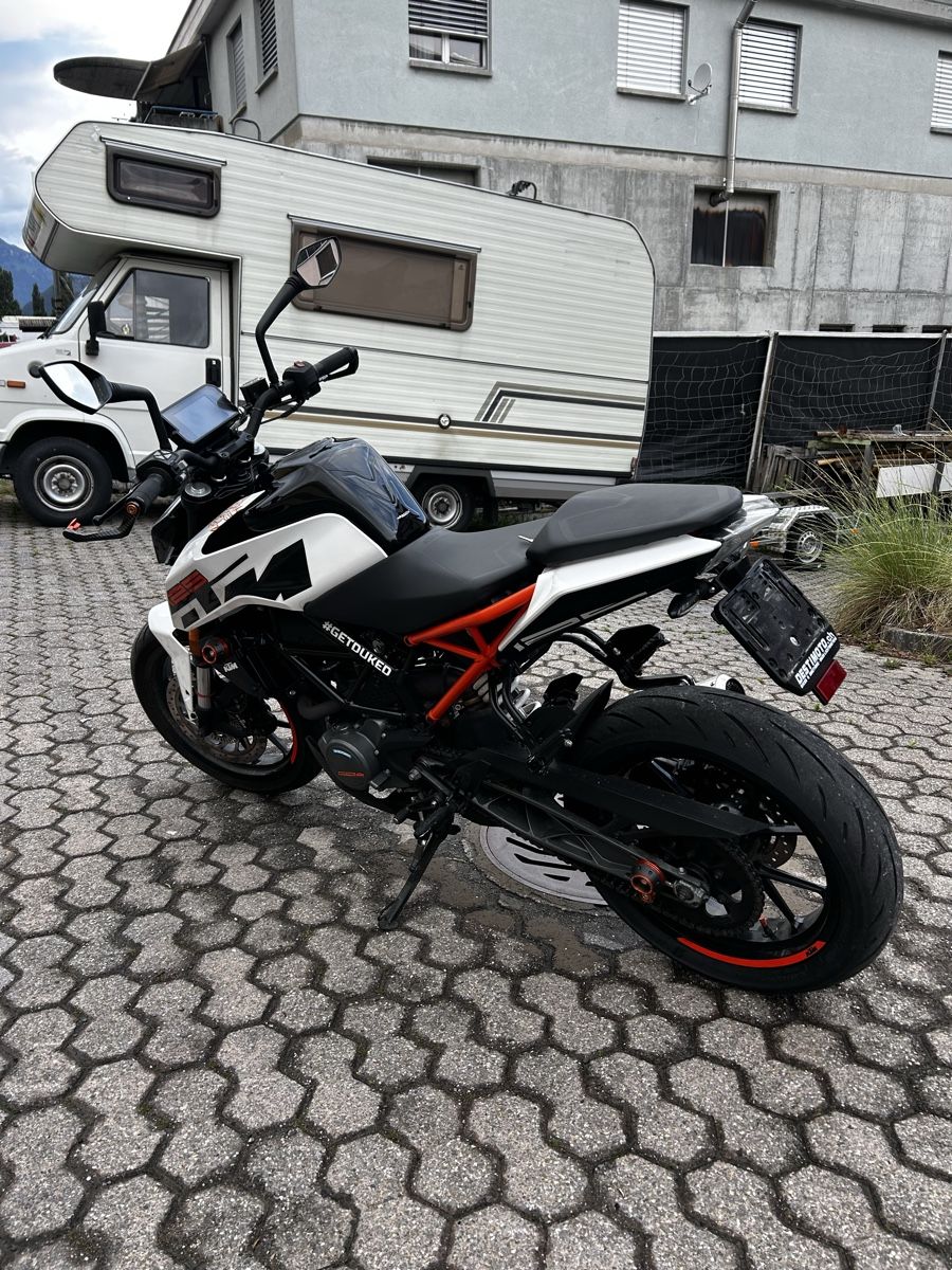 KTM Strada: KTM 125 Duke  Top Zustand – Usato da Maienfeld venduto da MoehrAG 5