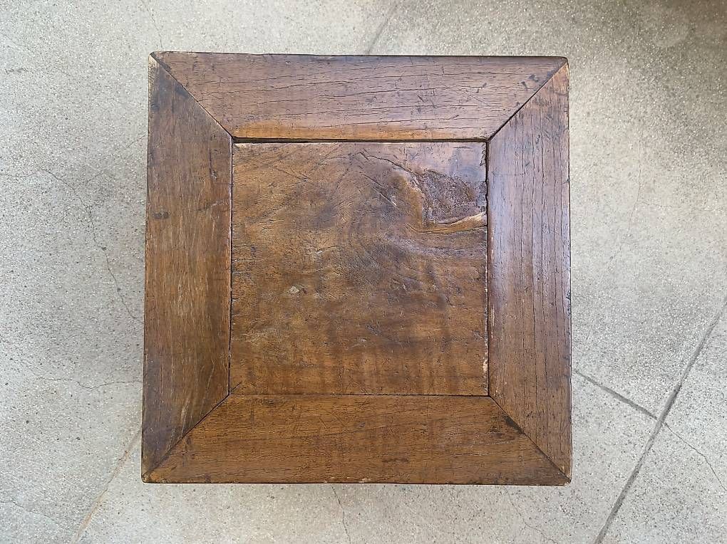 Tables de nuit: Petite table chinoise – D'occasion à Lausanne par jso_lm6q 1