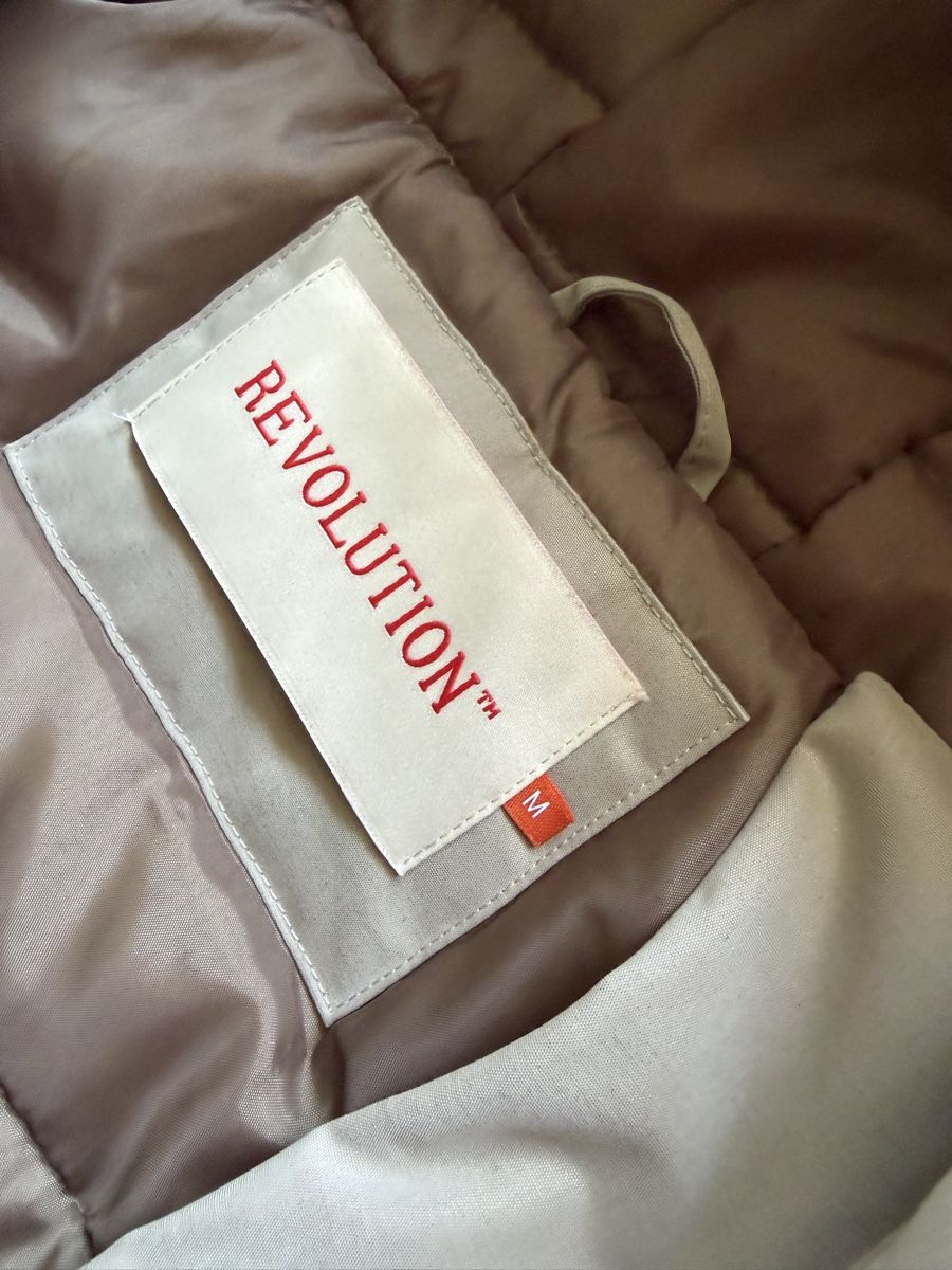 Revolution Jacken: Revolution Gorpcore Winterjacke M – Gebraucht aus Basel von XavierLaMeije 1
