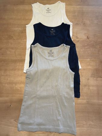 Unterhemd H&M Gr. 122/128 (3 Stück)