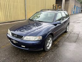 Opel Vectra B18 Kombi
