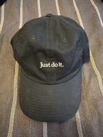Nike Club Cap Basecap schwarz Grösse M/L neuwertig