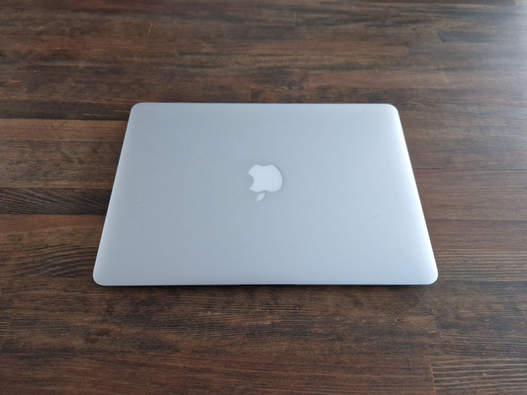 Apple Notebook: MacBook Air 13.3"  A1466 128GB SSD – Usato da Matzingen venduto da sz2 1