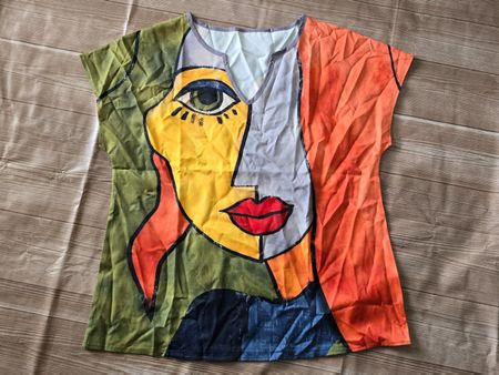 ​😍 Bluse / Shirt mit Kunst-Motiv - L - im Picasso-Stil