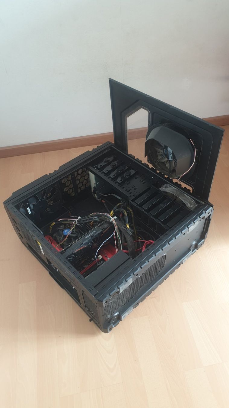 PC: Gaming PC – Difettoso da Luzern venduto da val_9ngc 2