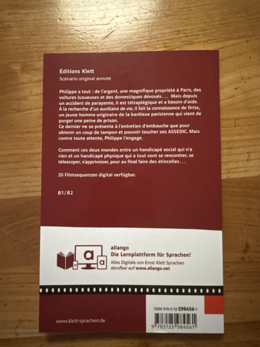 Bücher: Intouchables Drehbuch mit Filmszenen – Neu (gemäss Beschreibung) aus Meilen von vil_j6bf 1
