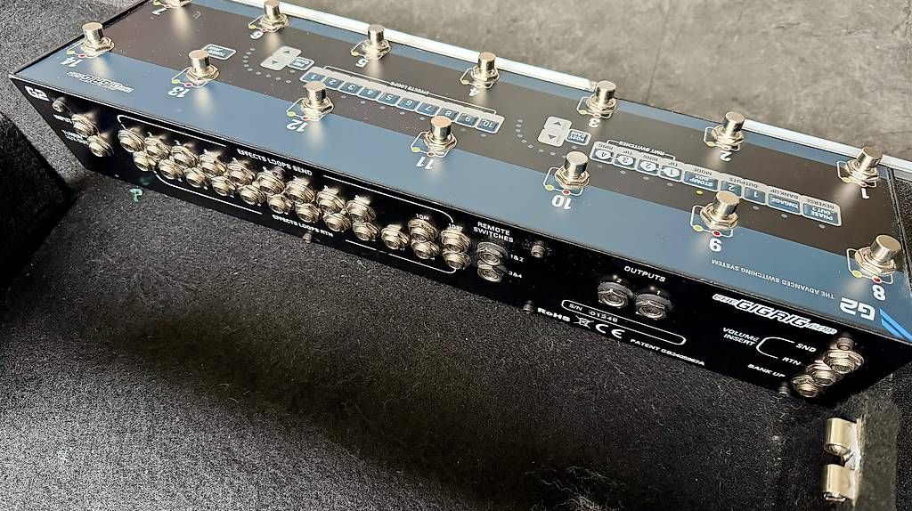 Strumenti musicali: Gigrig G2 switcher avec hard case Pedalier guitare – Usato da Froideville venduto da ChrisGuitars 3