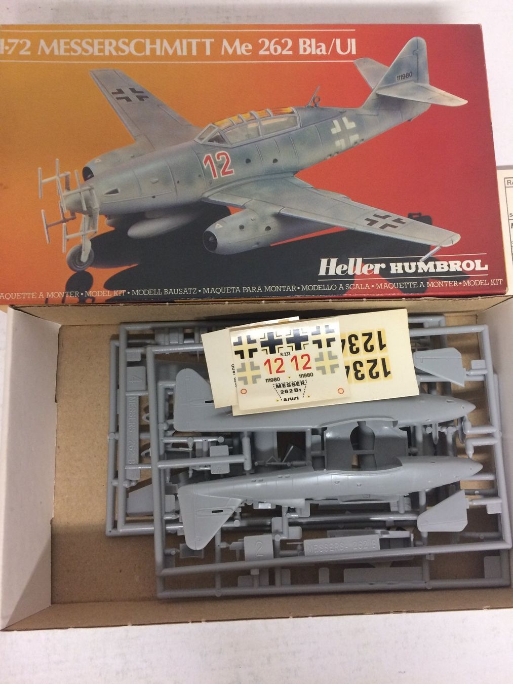 Heller Kit di modellismo & Modellini statici: plastic model kit 1/ 72  Heller 80233 Messerschmitt Me 262 b – Nuovo e nell'imballaggio originale da Vezia venduto da Aquarius_Age 2