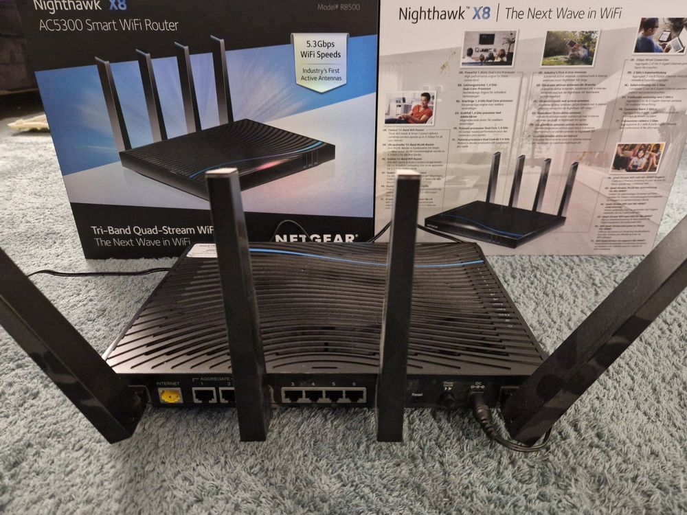 Netgear R8500 Nighthawk X8, ac4334/n1000 WiFi Router (Gebraucht) in ...