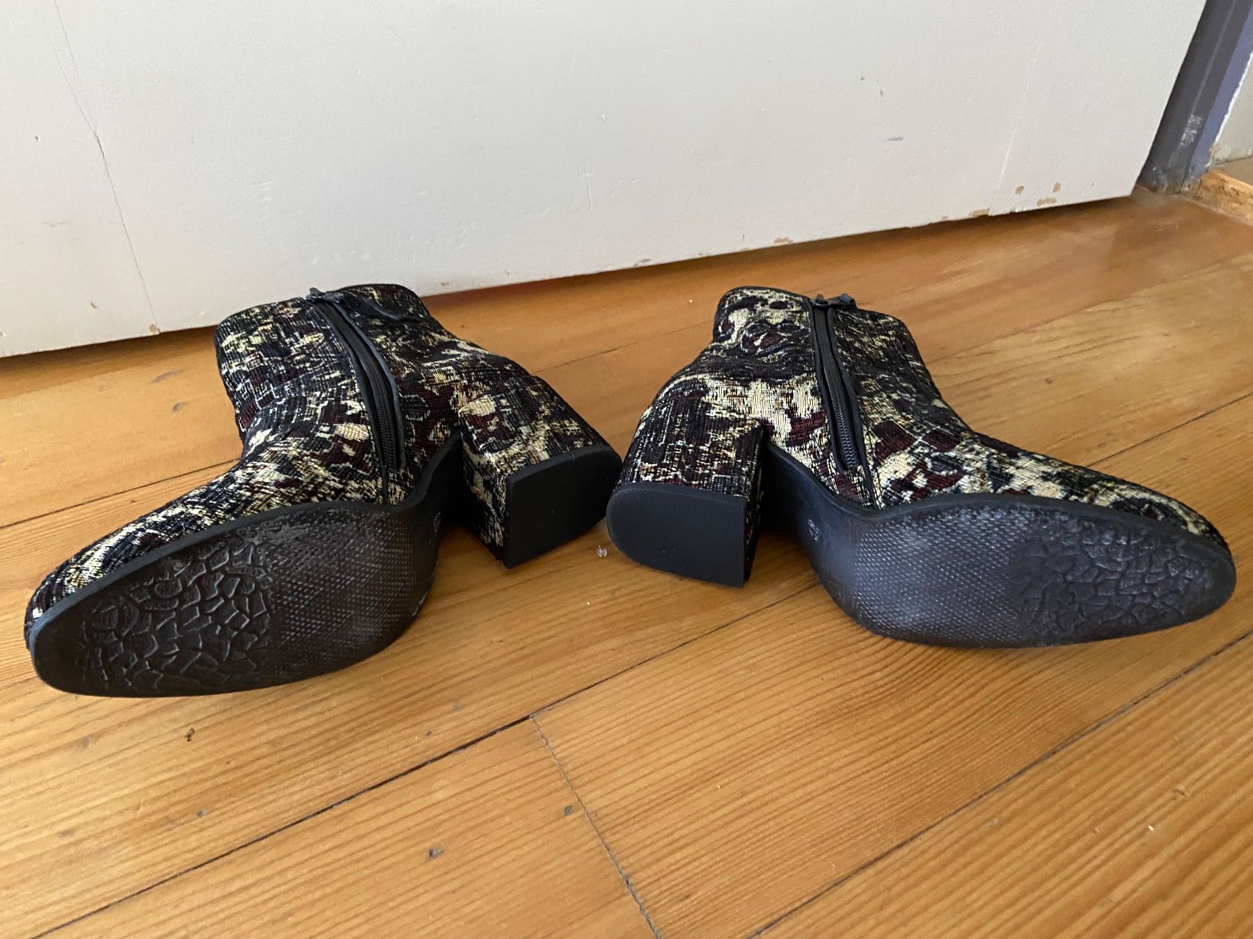 Scarpe da donna: Schuhe für Damen – Usato da Zofingen venduto da celebridade 2