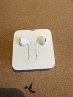 Apple EarPods mit Lightning Anschluss weiss neuwertig