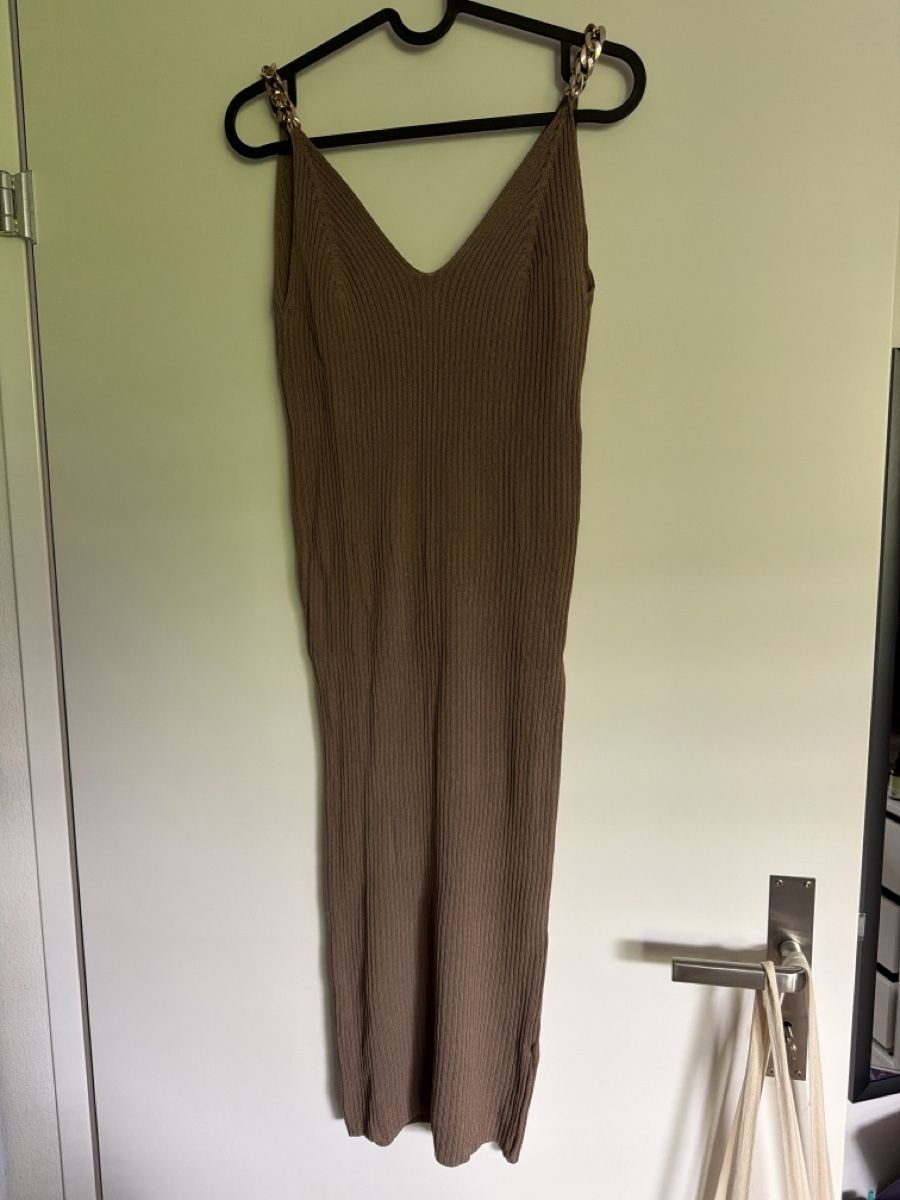 Zebra Vestiti: Strickkleid mit Goldträger in Gr. S – Nuovo (secondo la descrizione) da Eschen venduto da 14Jessica14