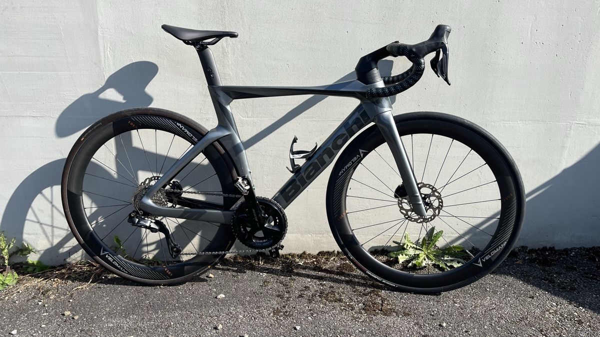 Bianchi Biciclette: Bianchi Rennvelo, Oltre Comp – Usato da Rothrist venduto da Saroman 1