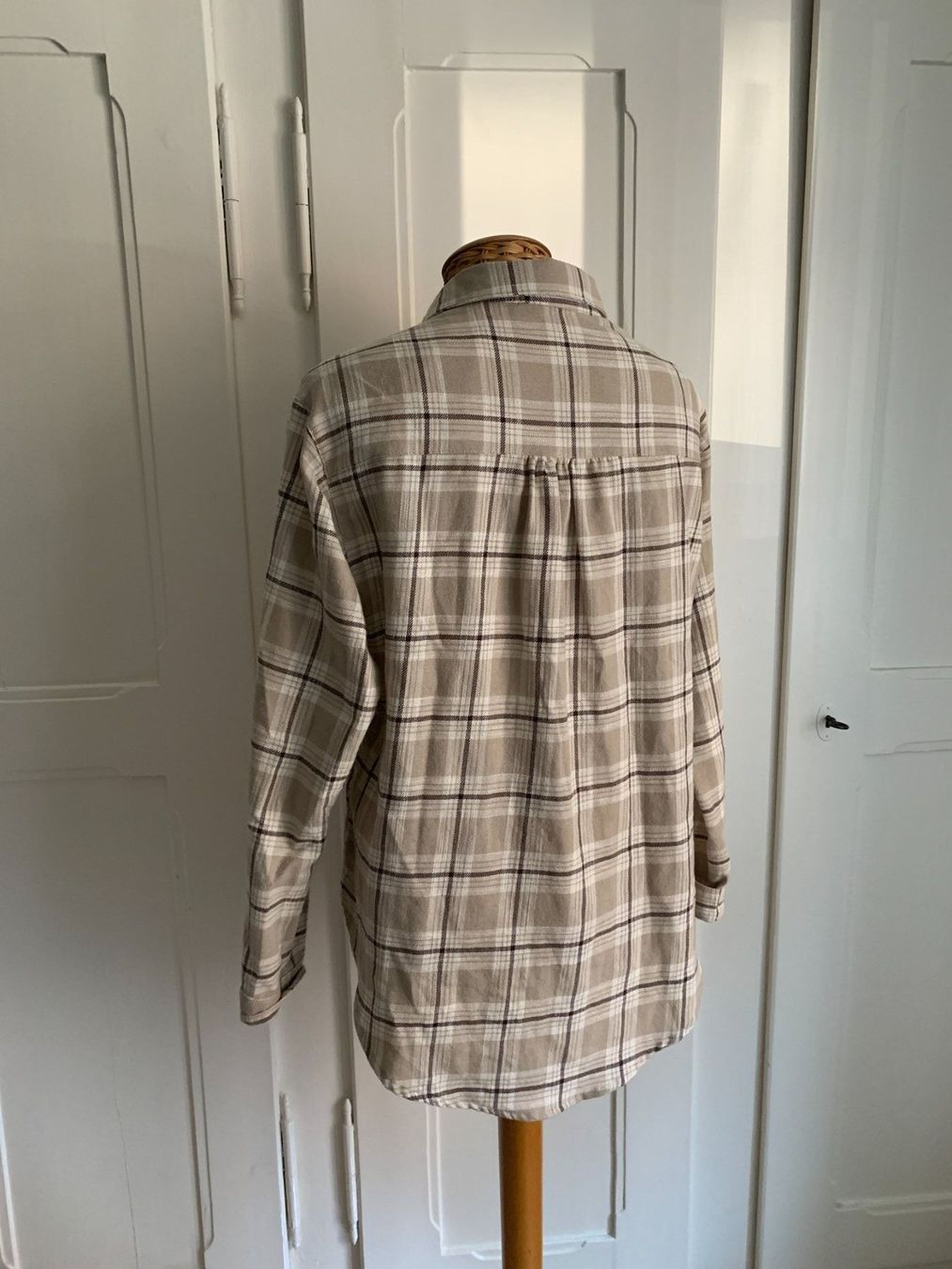 Camicette: SUBDUED - Flanell Hemd beige kariert – Usato da Zürich venduto da Diazaio 2