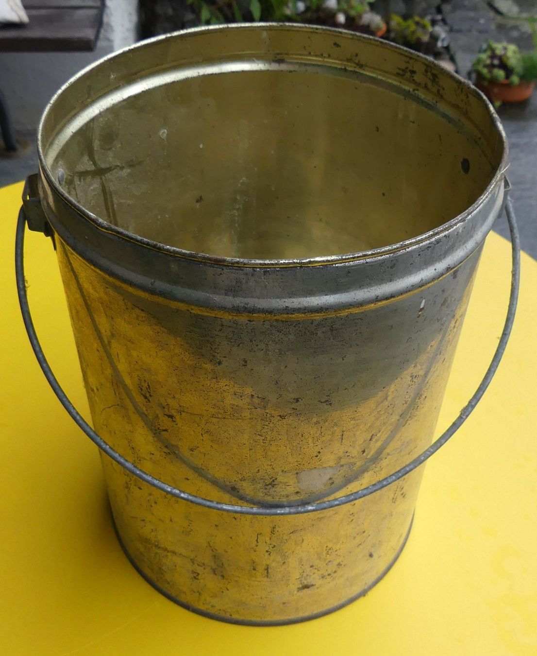 Sonstiges für Haushalt & Wohnen: Blecheimer Vintage mit Henkel – Gebraucht aus Kehrsatz von