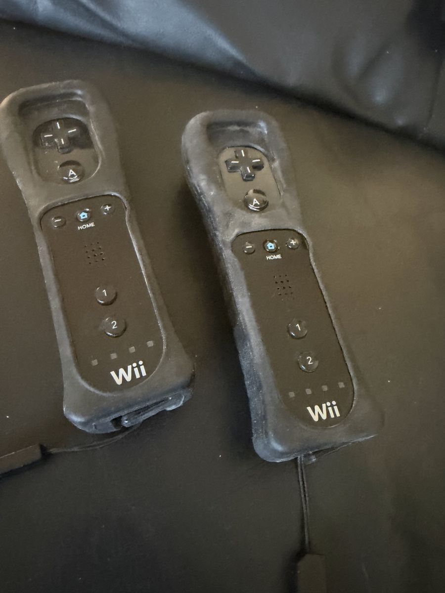 Manettes: 2 Wii Controller Original – D'occasion à Baden par noli.r 3