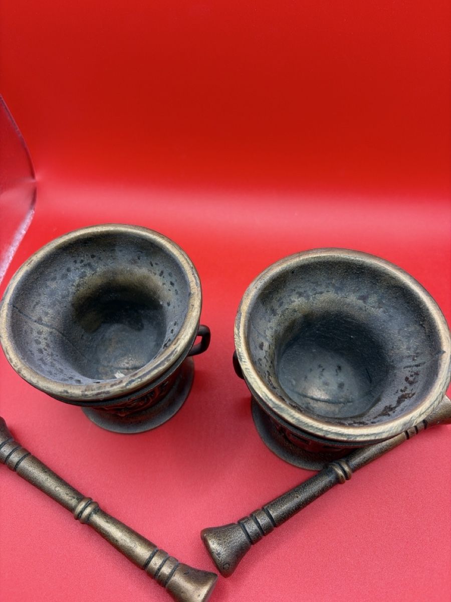 Altro per cucinare: 2 antike Mörser Bronze Schweiz Wappen – Usato da Root venduto da 156500 3