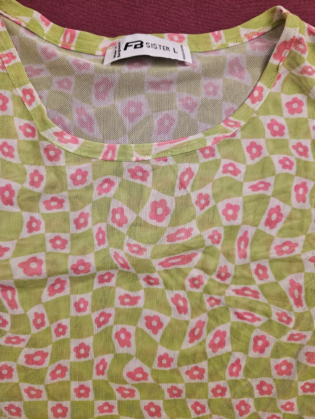Top: Cute Floral Print Crop Top Size L – Nuovo (secondo la descrizione) da Basel venduto da yat_r699 1